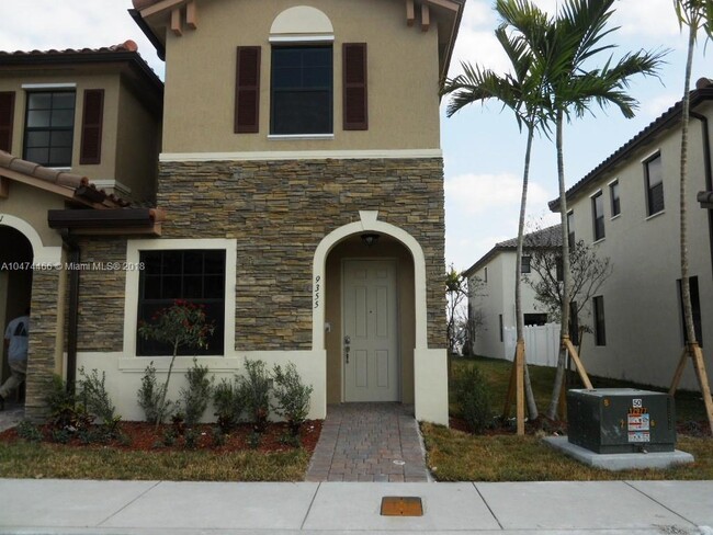 Building Photo - 9355 W 33rd Way