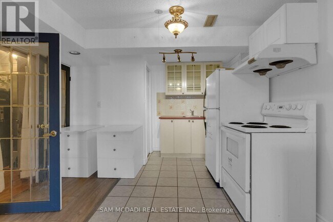 Photo du bâtiment - 5477 Palmerston Crescent