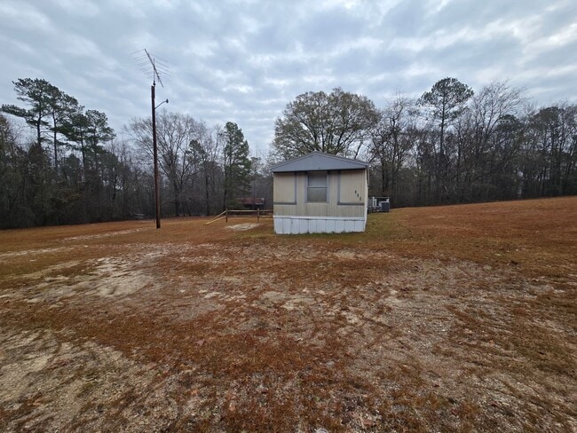 Foto del edificio - 885 Temple Rd