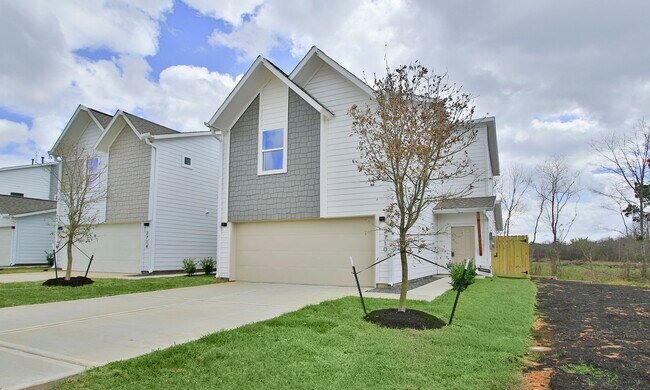 Building Photo - 2710 Discovery trails ct