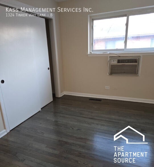 Foto del edificio - 1324 Tinker Way