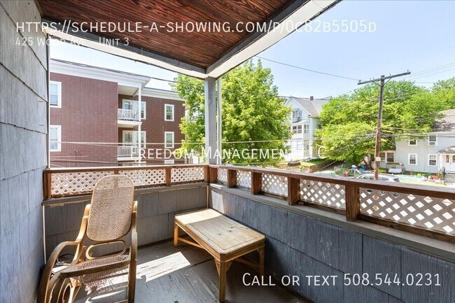 Foto del edificio - 425 Wood Ave
