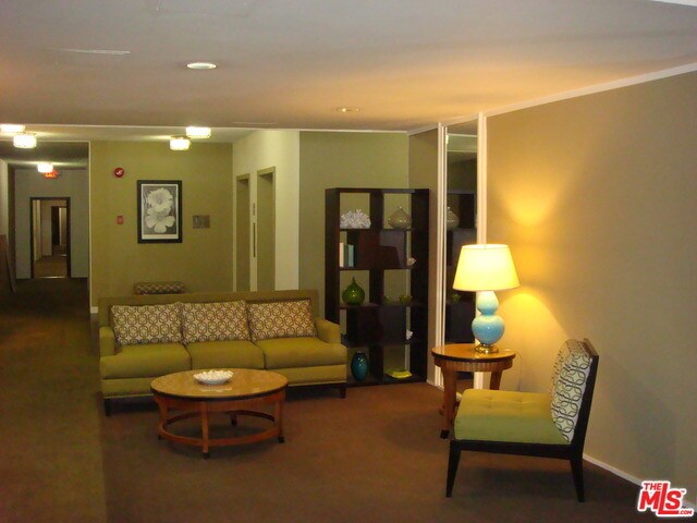 Building Photo - 400 S Lafayette Park Pl
