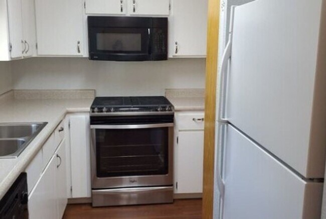 Building Photo - Charming 3-Bedroom Home in Peaceful Sonora...