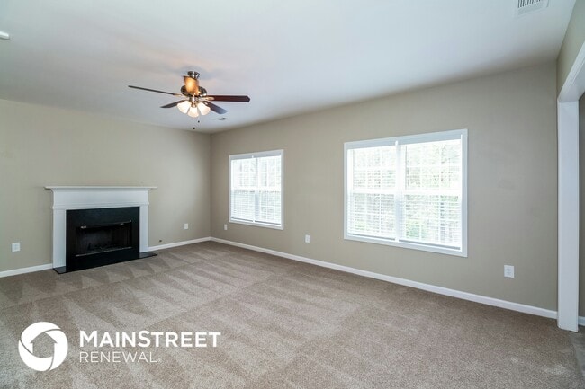 Building Photo - 2905 Hollow Trace Holw