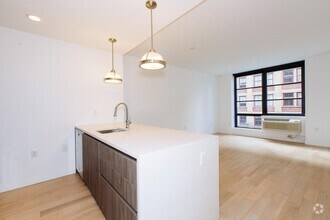 Building Photo - 160 1st St