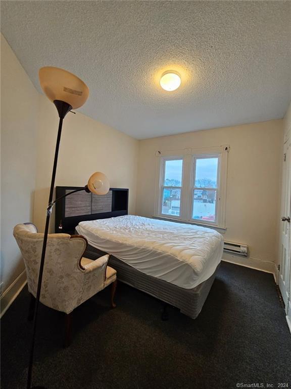 6 Frederick Ct Unit 2, Waterbury, CT 06710 Room for Rent in Waterbury