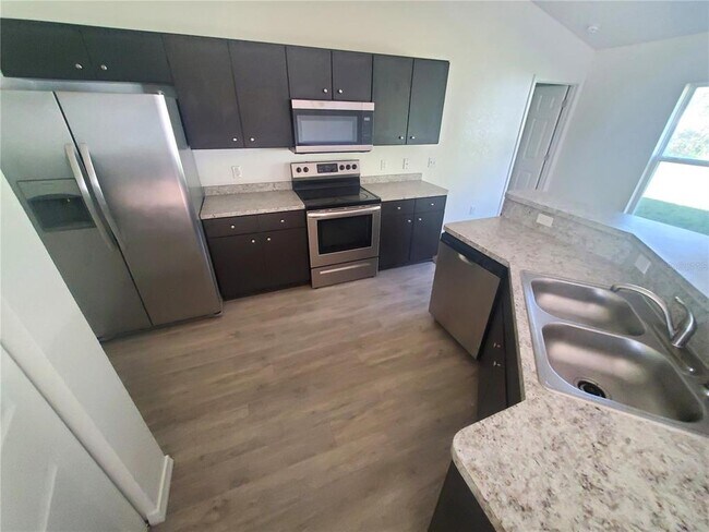 Foto del edificio - 212 Locust Pass Ln