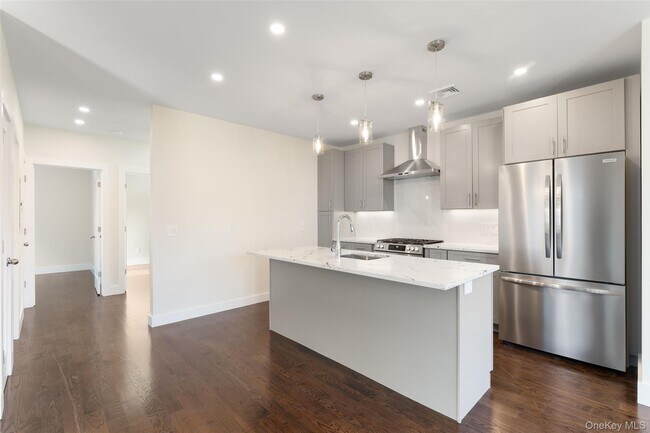 Foto del edificio - 15 Lincoln Ave