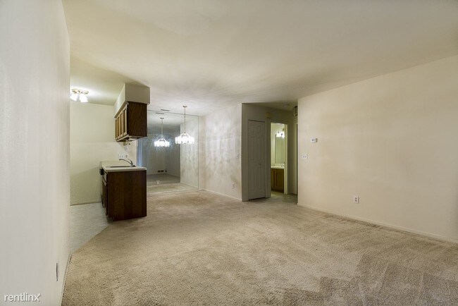 Building Photo - 2 br, 1 bath  - 16394 Clarkson Dr