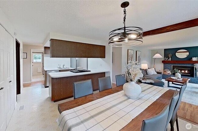 Foto del edificio - 4114 64th St Ct