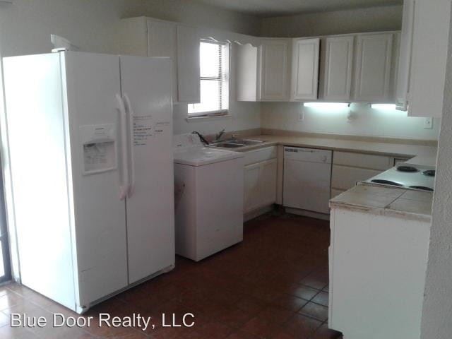 Building Photo - 3 br, 1 bath House - 10217 Paseo Del Norte