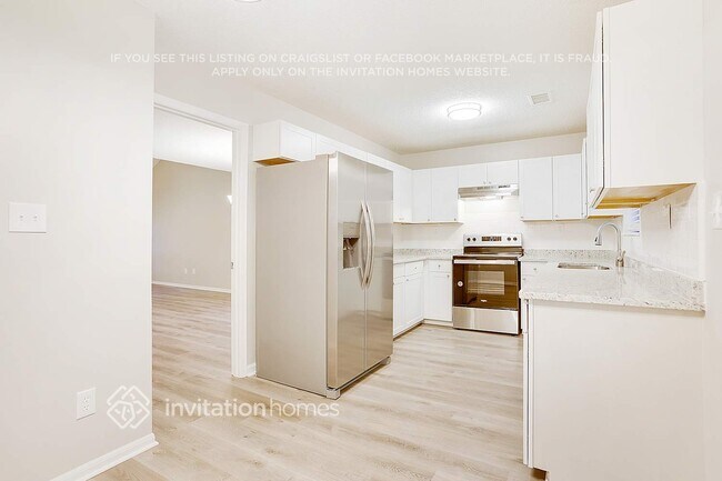 Foto del edificio - 6132 Lakeshore Dr SE