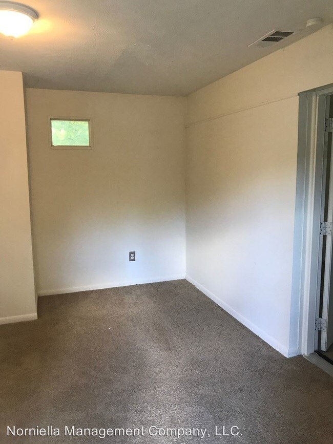 Building Photo - 4 br, 2 bath House - 309 Northside Drive