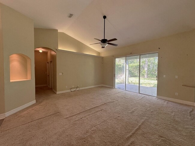 Building Photo - Ormond Lakes Opportunity