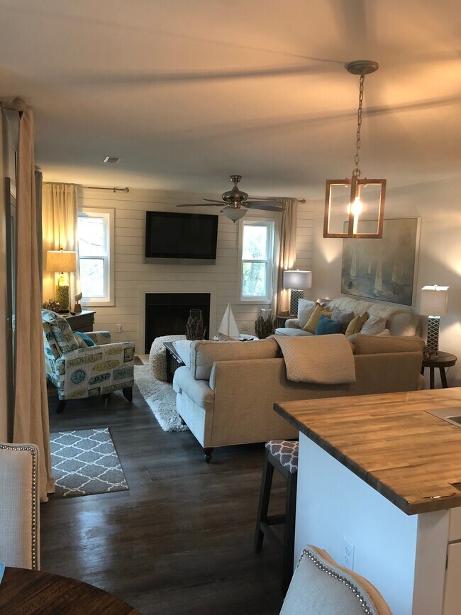 Foto del edificio - 1164 Village Creek Ln