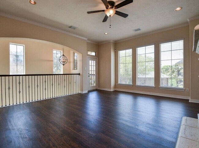 Foto del edificio - 8002 Stoneyway Dr