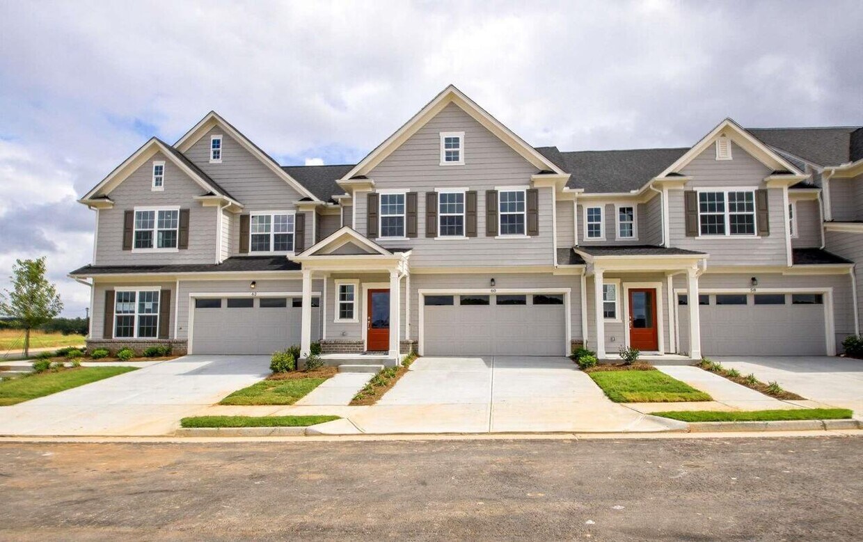 60 Bartlett Way, Peachtree City, GA 30269 Room for Rent in Peachtree