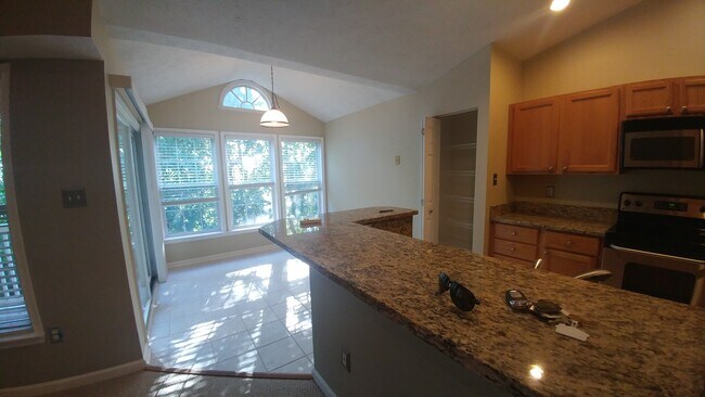 Building Photo - 6405 Weatherby Ct