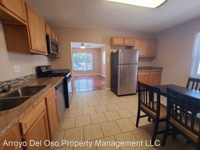 Building Photo - 3 br, 1 bath House - 2846 Monroe Street NE
