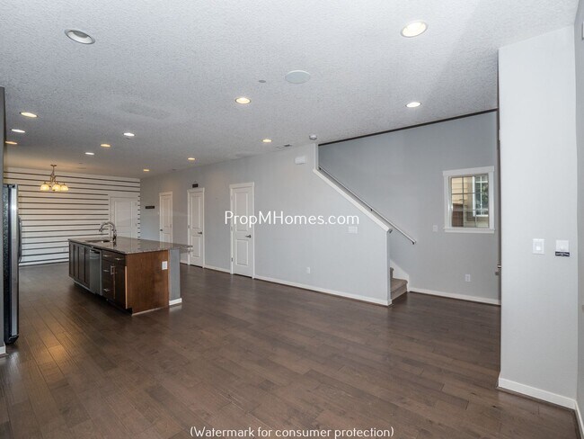 Foto del edificio - Fantastic Three Bedroom Home In Wilsonville On Corner Lot!