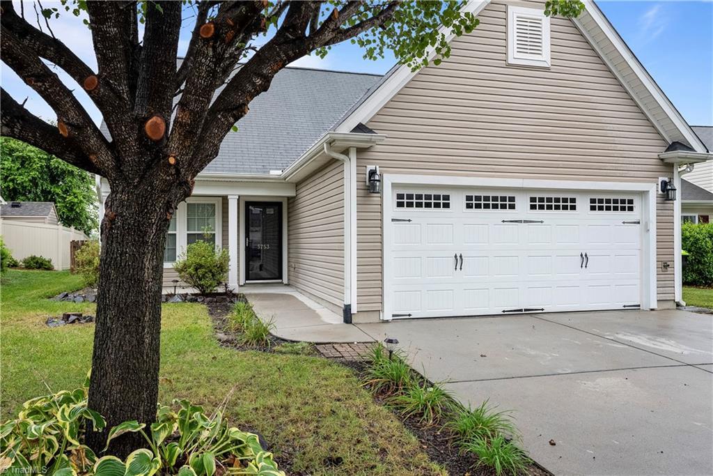 Foto principal - 5753 Misty Hill Cir