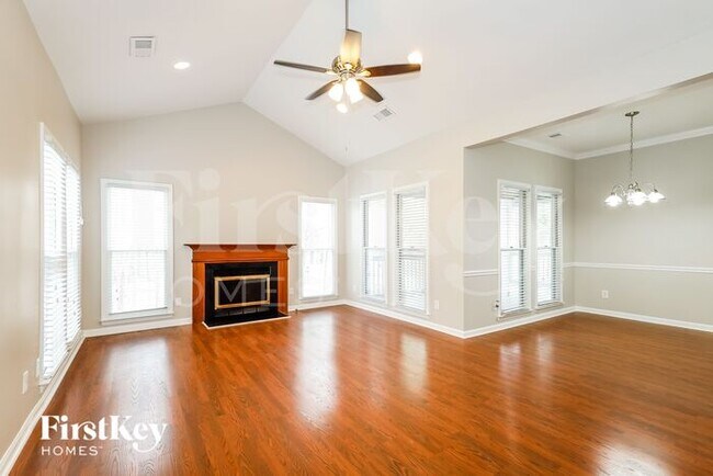 Building Photo - 6217 Tuskan Dr