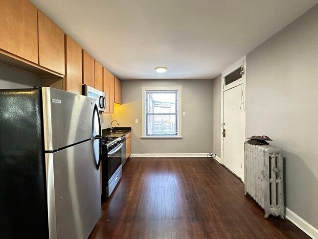 Foto del edificio - 3604 W Sunnyside Ave