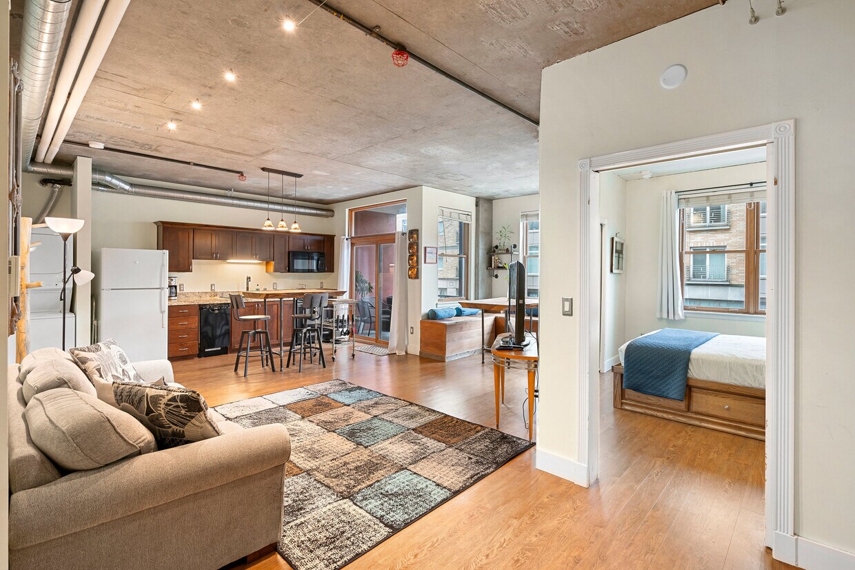 Foto principal - 411 NW Flanders St
