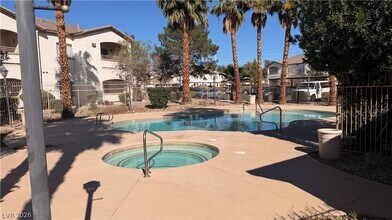 Building Photo - 5655 E Sahara Ave