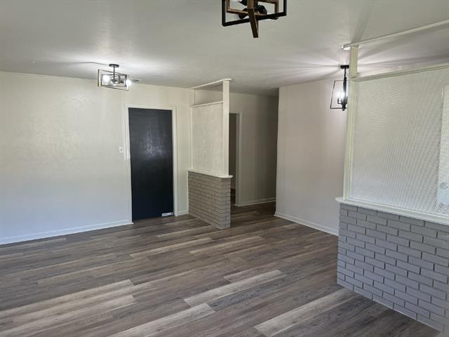 Foto del edificio - 1821 N McCart St