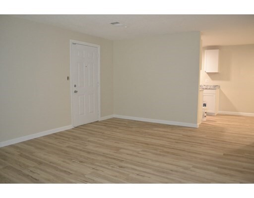 Building Photo - 22 Walden Dr