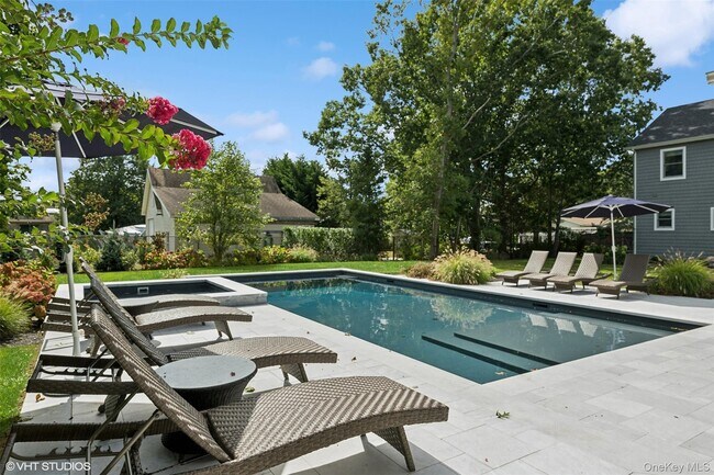 Foto del edificio - 935 Corey Creek Ln