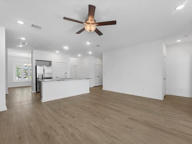 Foto del edificio - 10602 Burgundy Berry Wy