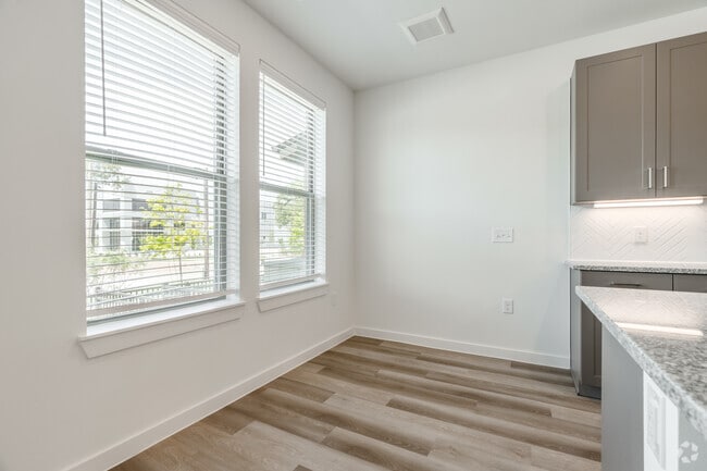 3BR, 2.5BA - 1,451SF - Dining Room - The Brookman