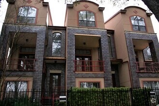 Building Photo - 3012 Brazos St