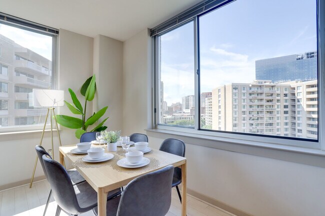 Foto del edificio - 22202 18th St S