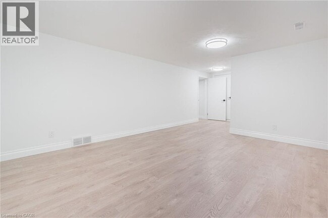 Building Photo - 58 Cyprus Dr