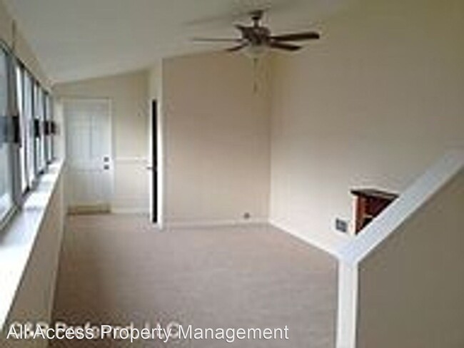 Foto del edificio - 3 br, 1.5 bath House - 600 McLean Street
