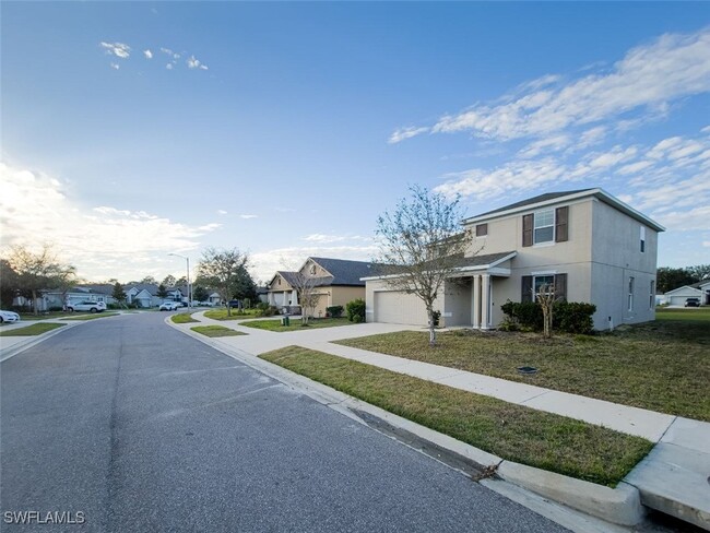 Building Photo - 13715 Garden Hills Dr