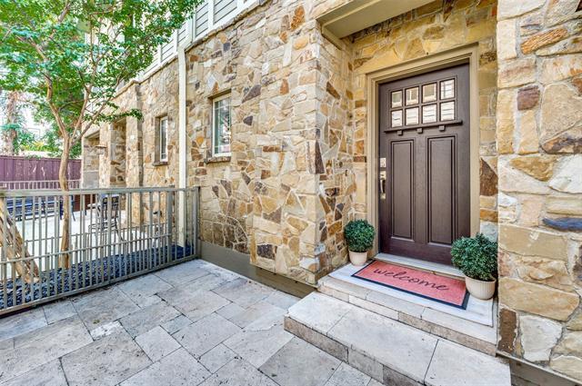 Foto del edificio - 5916 Hudson St