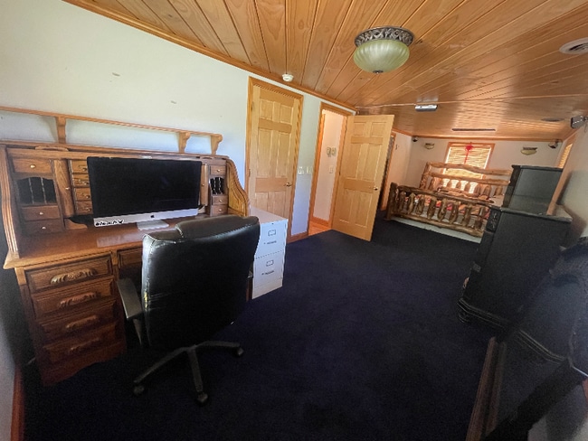 Building Photo - 7384 S Susquehanna Trail