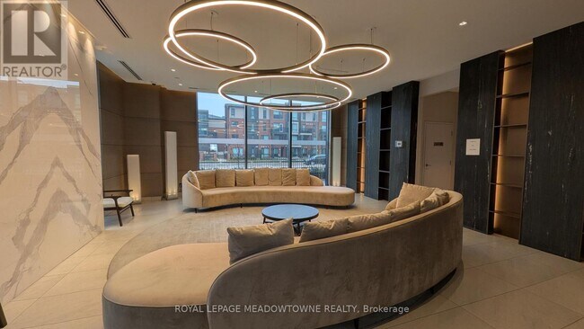 Photo du bâtiment - 180 Veterans Drive