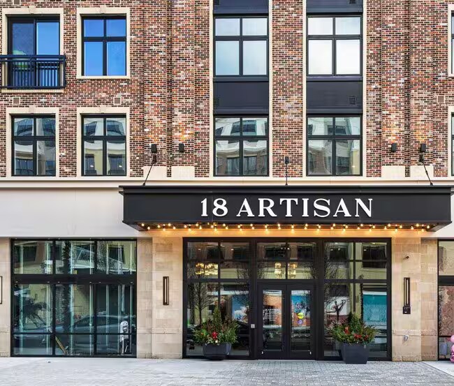 Foto principal - 18 Artisan Dr