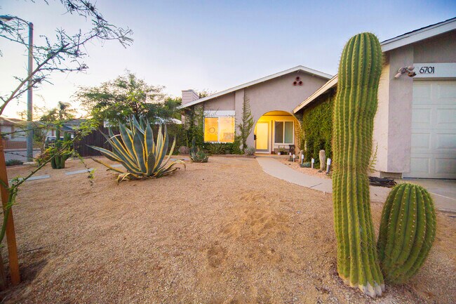 Building Photo - 6701 Partridge Dr