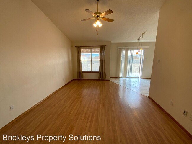 3 br, 2 bath House - 1942 Avondale Pl. NW photo'