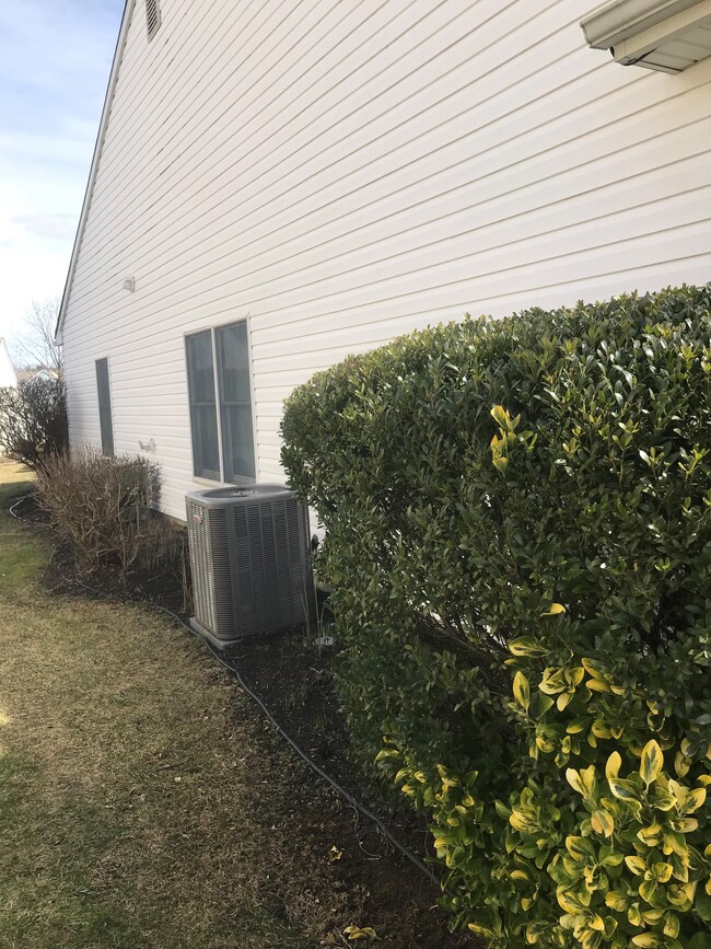 Side of House - 12 Sunset Ln