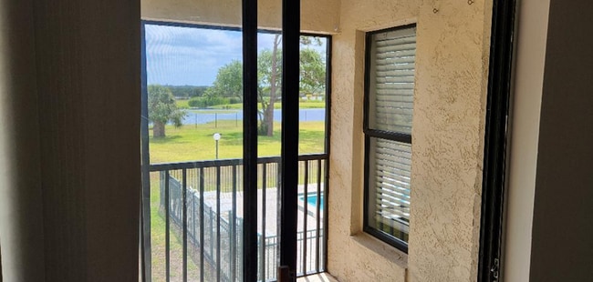 Building Photo - 420 Catamaran Dr