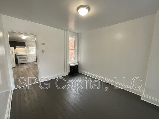 Foto del edificio - 730 W Mason Ave