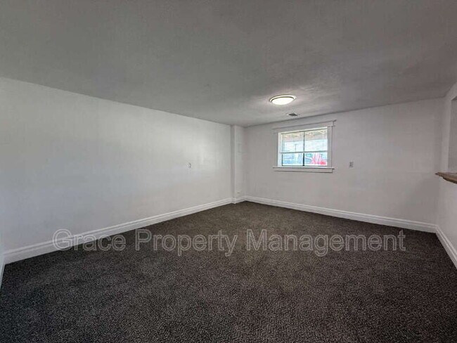 Foto del edificio - 1149 E 58th Ave